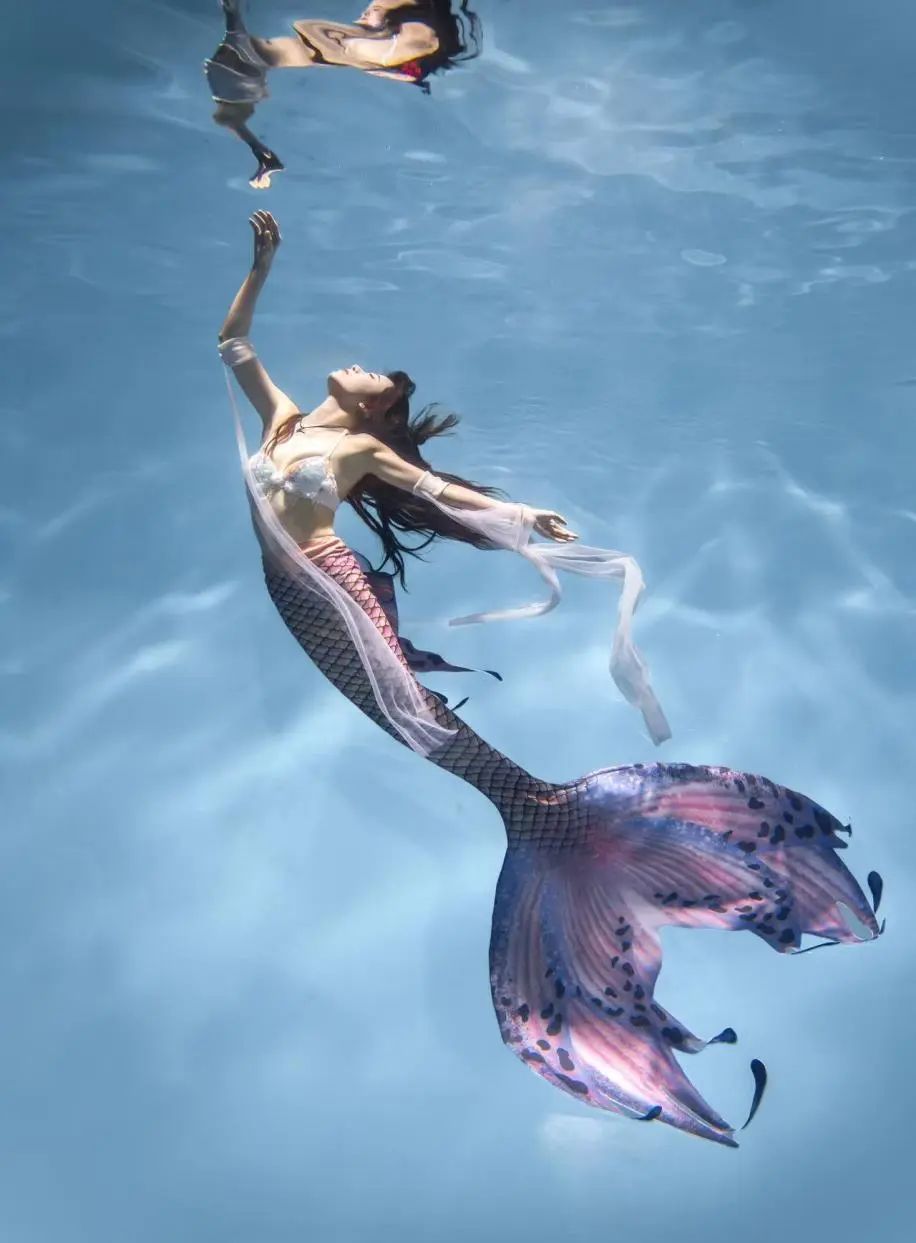 _美人鱼溺水身亡_美人鱼和溺水帅哥