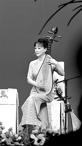 _且看古老评弹如何唱出新曲_且看古老评弹如何唱出新曲