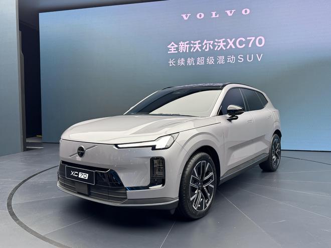 沃尔沃混动续航__沃尔沃suv混合动力最新款