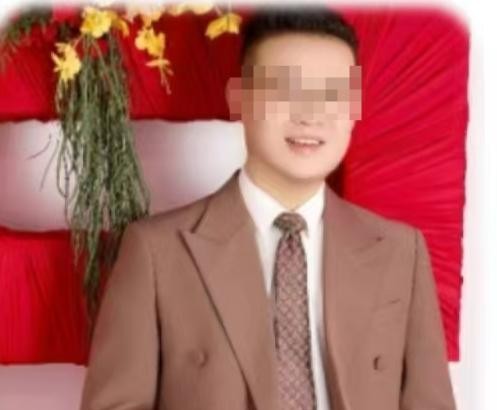 松阳工作_双婚事件 松阳潘某 婚礼领证争议