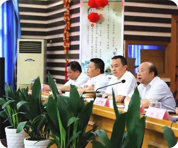 芜湖公交集团有限公司_刘卫娣申创线路命名决定_芜湖公交刘卫娣线路命名七周年