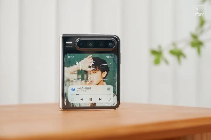 华为的折叠机_华为折叠手机电脑功能_