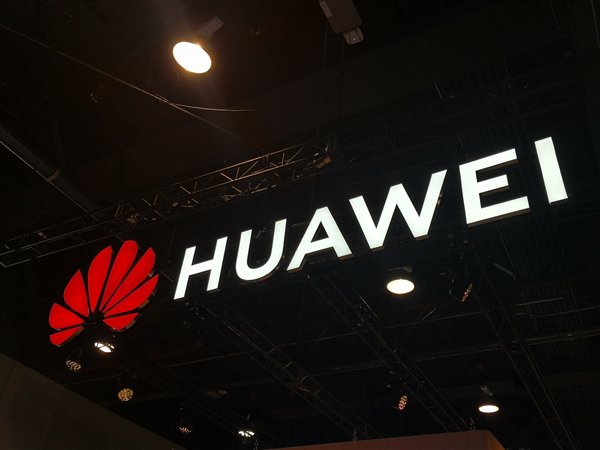 余承东罕见曝光华为内部纷争：很多人觉得我是神经病 好大喜功__余承东罕见曝光华为内部纷争：很多人觉得我是神经病 好大喜功