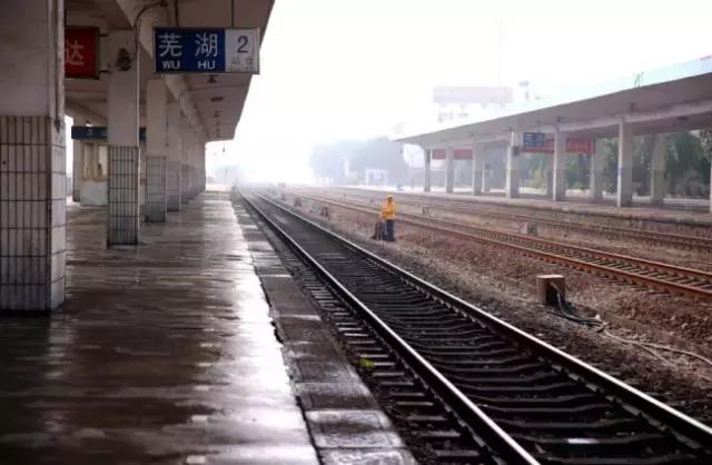 芜湖火车站83年发展历程_芜湖老火车站历史变迁_芜湖火车站场景