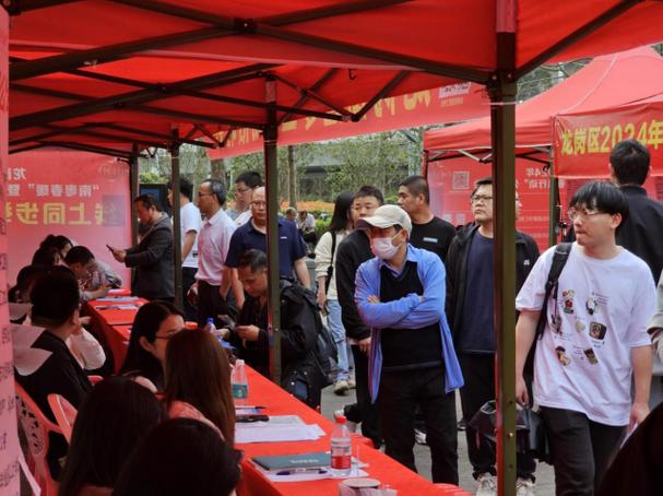 芜湖市常春汽车内饰件有限公司招聘_芜湖经济开发区招聘时间_芜湖经济技术开发区7月17日招聘会