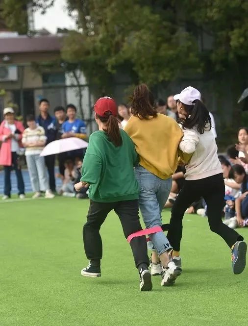 青春活力运动会_三山中学第17届田径运动会_芜湖三山中学