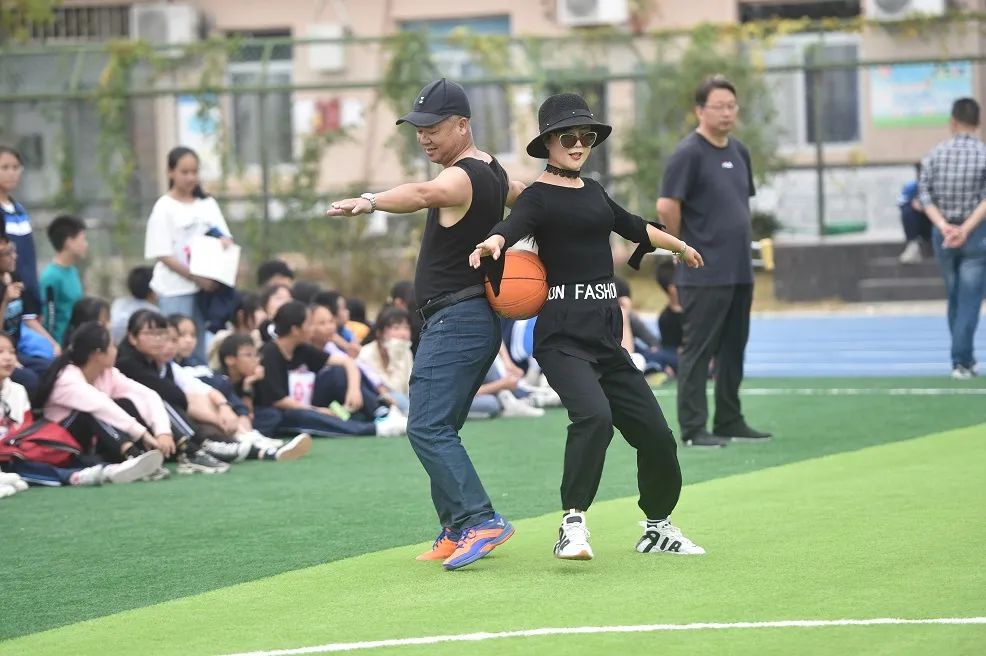 芜湖三山中学_三山中学第17届田径运动会_青春活力运动会