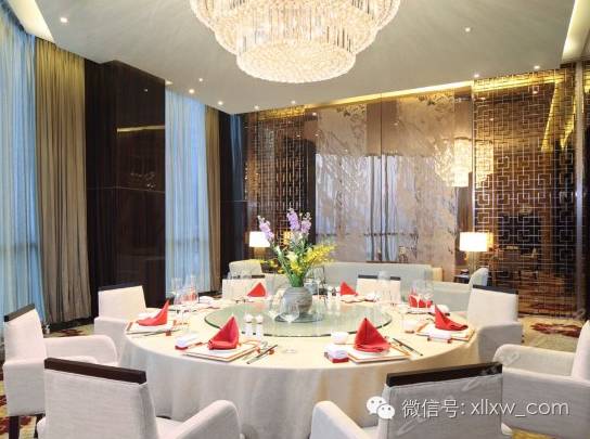 芜湖方特东方神画门票_ 芜湖希尔顿逸林酒店年夜饭 _方特东方神画鸠兹古镇旅游套餐 