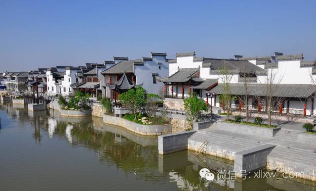 芜湖方特东方神画门票_ 芜湖希尔顿逸林酒店年夜饭 _方特东方神画鸠兹古镇旅游套餐 